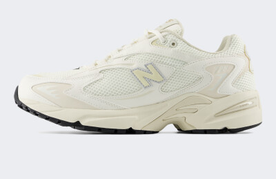 Кросівки New Balance model 725 - 170945, фото 1 - інтернет-магазин MEGASPORT